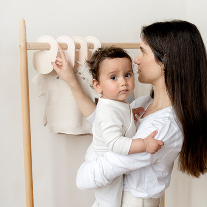 closet dividers (newborn to 24 months) - neutral